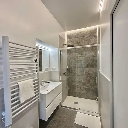 Monolatino Apartmán *
