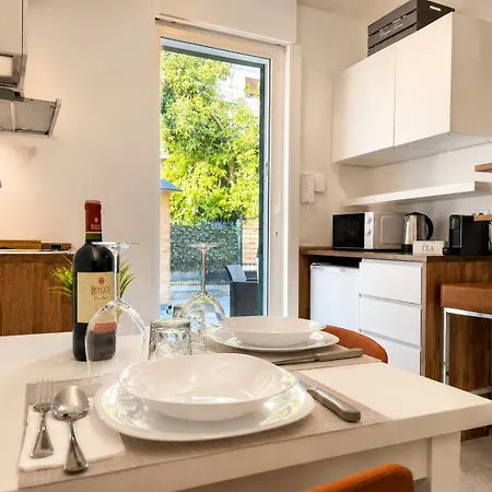 Apartman Monolatino